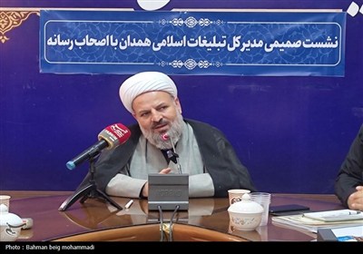 نشست صمیمی مدیر کل تبلیغات اسلامی همدان با اصحاب رسانه