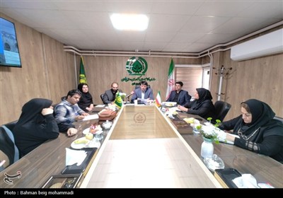 نشست صمیمی رئیس سازمان نظام مهندسی و منابع طبیعی کشاورزی در همدان