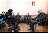 مادر شهیدان فرجوانی نماد صبر ملت ایران در برابر دشمنان است