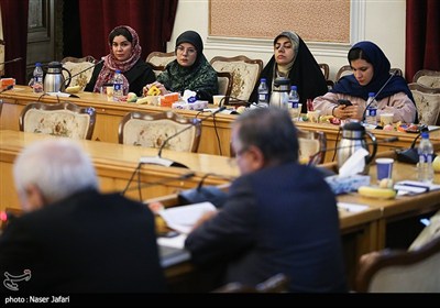 نشست دبیرکل حزب مؤتلفه اسلامی با خبرنگاران
