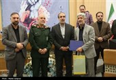 تجلیل از خبرنگاران تسنیم در جشنواره &quot;راویان میدان&quot;