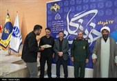 تقدیر سپاه از مدیر خبرگزاری تسنیم زنجان