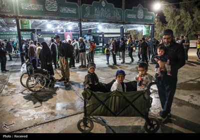 عبور زائران اربعین حسینی از مرز خسروی