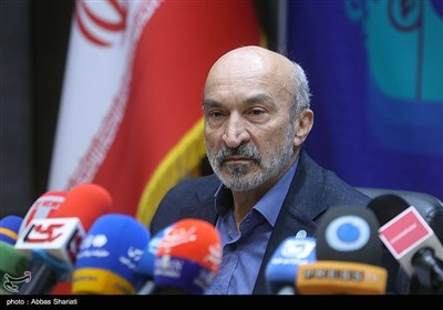 نشست خبری رئیس دانشگاه تهران