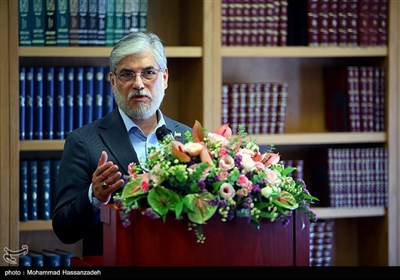 بازدید وزیر علوم از کتابخانه و موزه ملی ملک