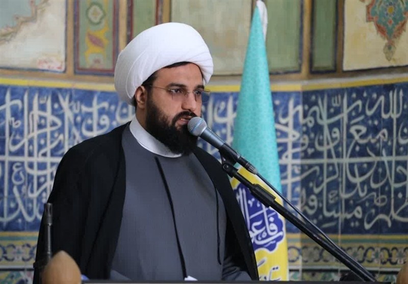 شکوه گام‌های عاشقان حسینی، رسانه‌ای قوی در برابر تحریف حقیقت عاشوراست