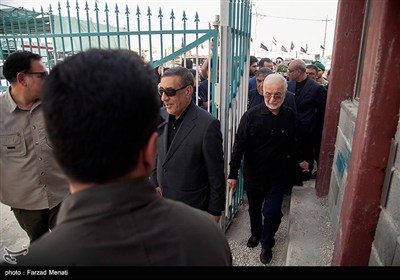 بازدید وزیر کشور از مرز خسروی