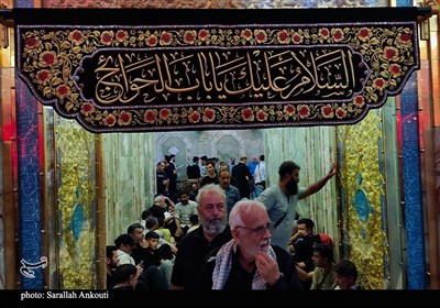 حال و هوای اربعینی حرم حضرت عباس (ع)
