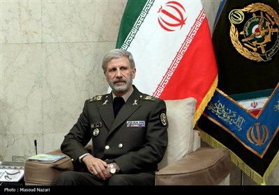 دیدار فرمانده نیروهای دفاع ملی آفریقای جنوبی با فرمانده ارتش