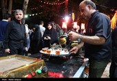 خادمی و همدلی در موکب‌های شهید ثانی و شهید صانعی؛ از پخت و پز تا خدمات پزشکی برای زائران