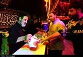 خدمات‌رسانی موکب کریم اهل بیت علیهم السلام بندرچارک به زائران در کربلای معلی