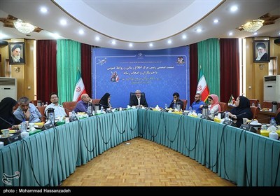 نشست رئیس مرکز اطلاع رسانی و روابط عمومی وزارت آموزش و پرورش