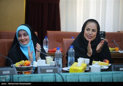 نشست رئیس مرکز اطلاع رسانی و روابط عمومی وزارت آموزش و پرورش