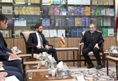 ولایتی: سرنوشت منطقه باید توسط کشورهای منطقه تعیین شود