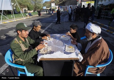عبور زائران اربعین حسینی از مرز تمرچین