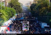 Pedestrians Commemorate Arbaeen in Iran