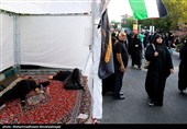 Pedestrians Commemorate Arbaeen in Iran