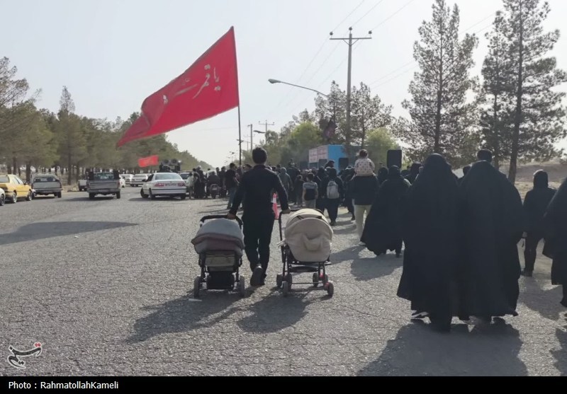 مراسم اربعین حسینی در بادرود برگزار شد+تصویر