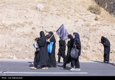 پیاده روی جاماندگان اربعین حسینی در خرم آباد