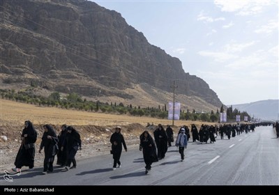 پیاده روی جاماندگان اربعین حسینی در خرم آباد