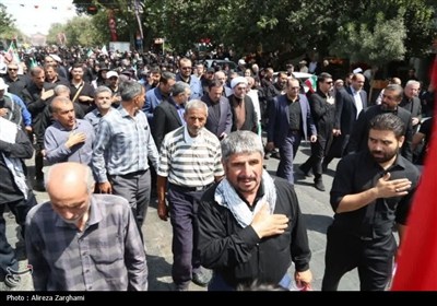 پیاده‌روی دلدادگان حسینی اربعین در قزوین