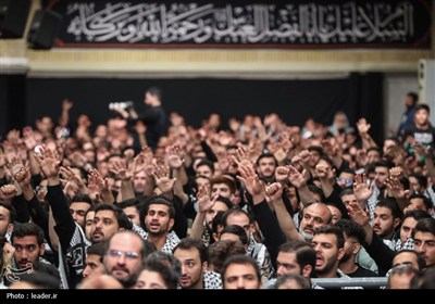 مراسم عزاداری هیئتهای دانشجویی به مناسبت اربعین حسینی در حسینیه امام خمینی(ره)