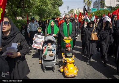 راهپیمایی جاماندگان اربعین حسینی در شیراز