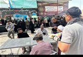 عشقی که گرمای طاقت فرسای عراق را بیاثر میکند+تصویر