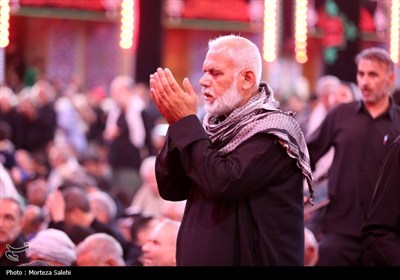 حرم مطهر امام حسین (ع) در شب اربعین