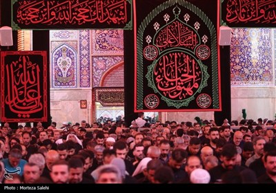 حرم مطهر امام حسین (ع) در شب اربعین
