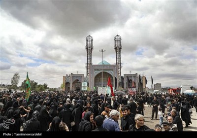 اردبیل در شور اربعین؛ هم‌قدمی جاماندگان با کاروان دل‌ها