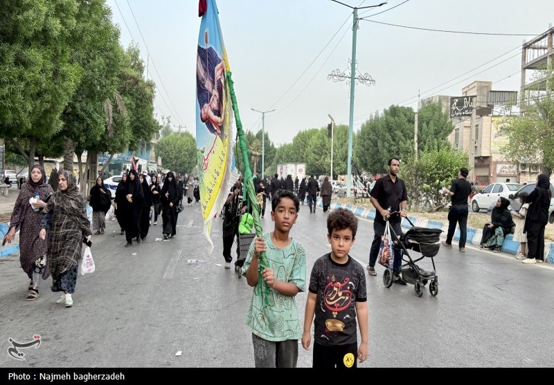 حضور گسترده جاماندگان اربعین در بندرعباس؛ گام‌هایی از خلیج فارس تا یاد کربلا+فیلم