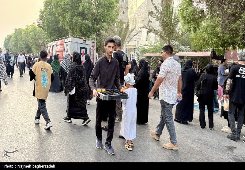 حضور گسترده جاماندگان اربعین در بندرعباس؛ گام‌هایی از خلیج فارس تا یاد کربلا+فیلم