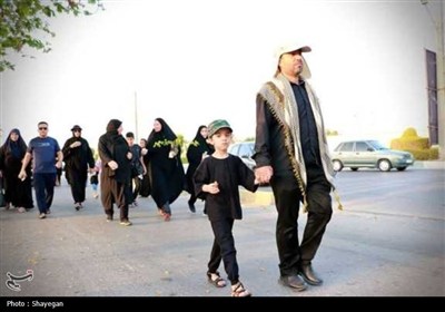 پیاده‌روی دلدادگان و جاماندگان اربعین در بوشهر