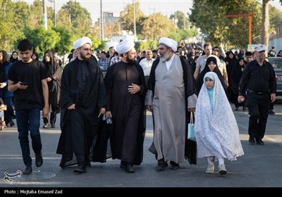 پیاده روی جاماندگان اربعین حسینی در ارومیه