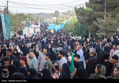پیاده روی جاماندگان اربعین حسینی در ارومیه