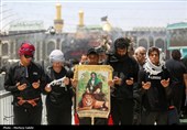 زائران اربعین در طریق الحسین به وصال آسمانی می‌اندیشند