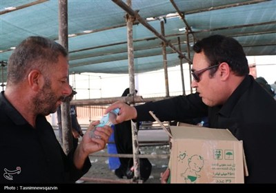 خدمات‌رسانی قرارگاه شهید حاجی‌زاده قزوین در مرز مهران