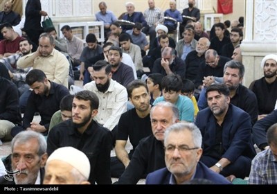 حضور گسترده مردم انقلابی در نماز سیاسی‌ ـ عبادی جمعه اردبیل