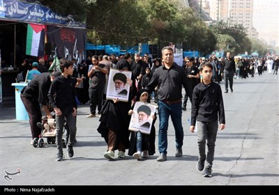 مراسم جاماندگان اربعین حسینی در زنجان و مشهد