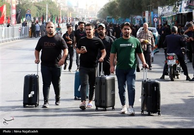 مراسم جاماندگان اربعین حسینی در زنجان و مشهد