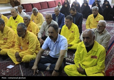دیدارجمعی از آزادگان بیرجند با نماینده ولی فقیه