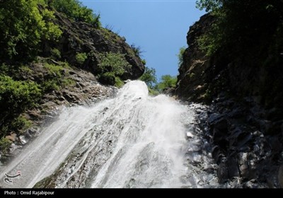 &#171;میلاش&#187; آبشاری سحرانگیز در جنگل‌های انبوه اشکور گیلان