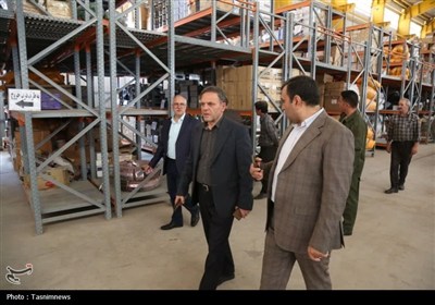 بازدید استاندار زنجان از انبار اموال تملیکی