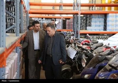 بازدید استاندار زنجان از انبار اموال تملیکی