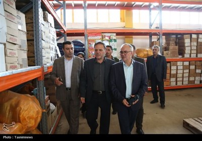 بازدید استاندار زنجان از انبار اموال تملیکی