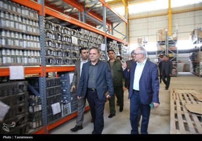 بازدید استاندار زنجان از انبار اموال تملیکی