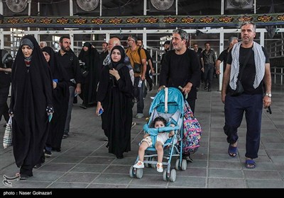 بازگشت زائرین اربعین حسینی از مرز مهران