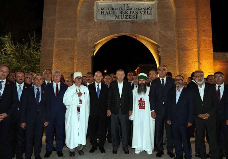 اردوغان و مخالفین در جستجوی حمایت علویان ترکیه