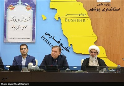 رونمایی از 2 عنوان کتاب در نشست شورای فرهنگ عمومی استان بوشهر